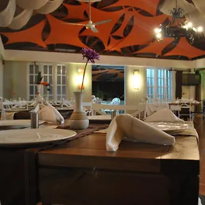 3* Hotel Rey